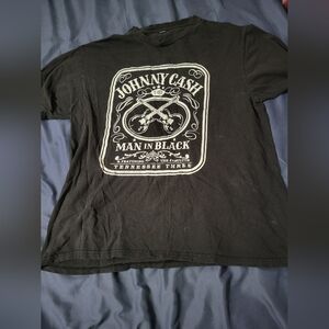 JOHNNY CASH Mens Size Medium THE MAN IN BLACK T-SHIRT Classic Country Music